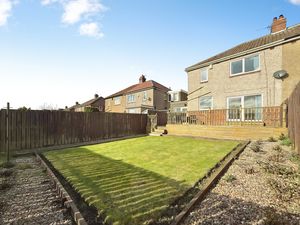 Photo 19- click for photo gallery